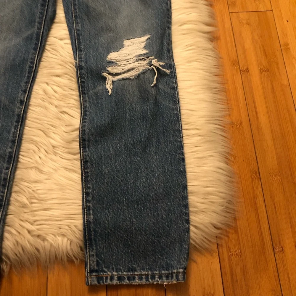 Levi’s 501 Original High Rise Straight Leg Cropped Blue Denim Premium Jeans 26